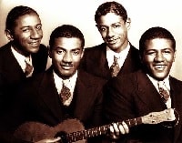 Mills Brothers - Four Boys and a Guitar
